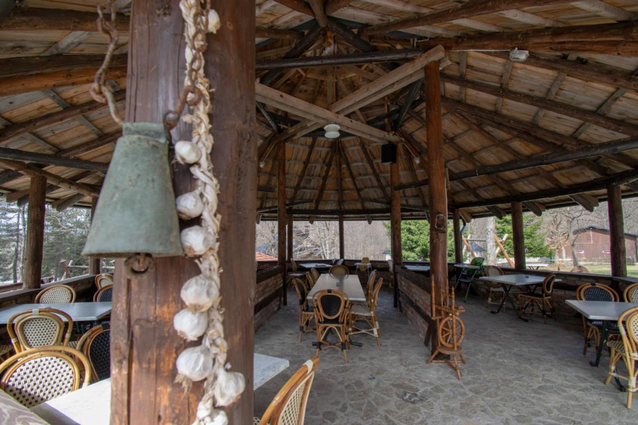 Holiday Park Hajducka Cesma Dubovsko Exterior foto