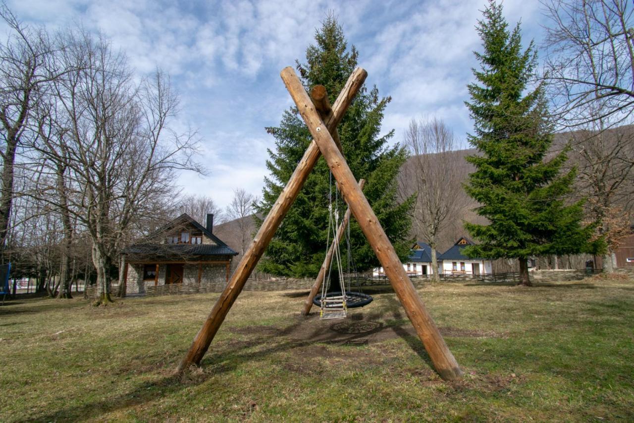 Holiday Park Hajducka Cesma Dubovsko Exterior foto