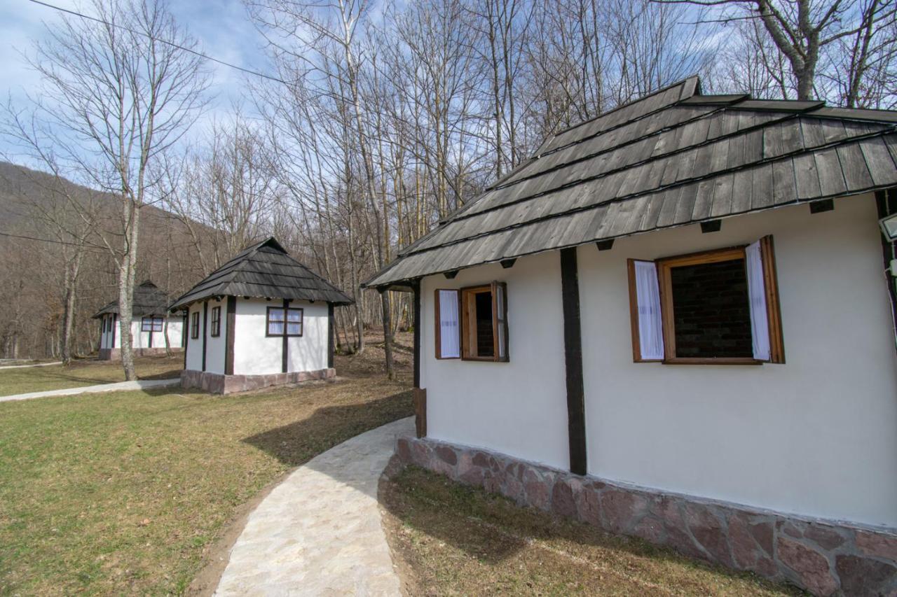 Holiday Park Hajducka Cesma Dubovsko Exterior foto
