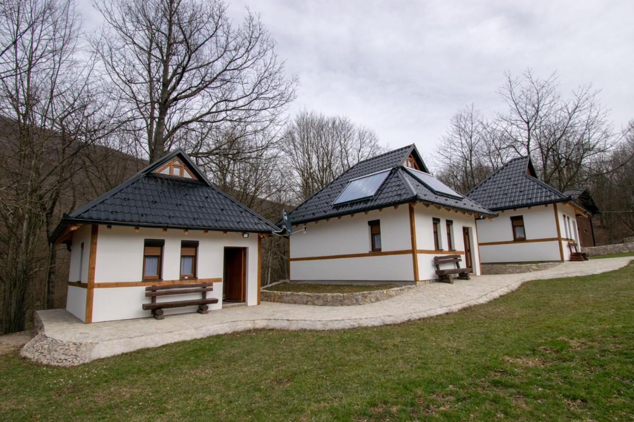 Holiday Park Hajducka Cesma Dubovsko Exterior foto